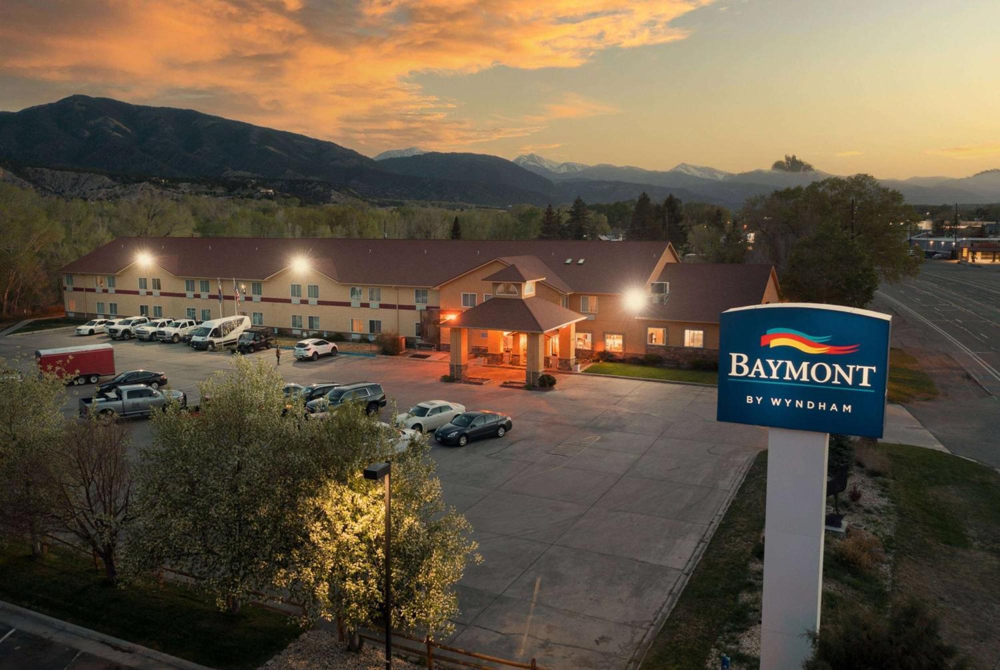 Baymont By Wyndham Salida Hotel Kültér fotó